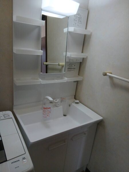 糸島市　Ｔ 様邸　洗面化粧台交換