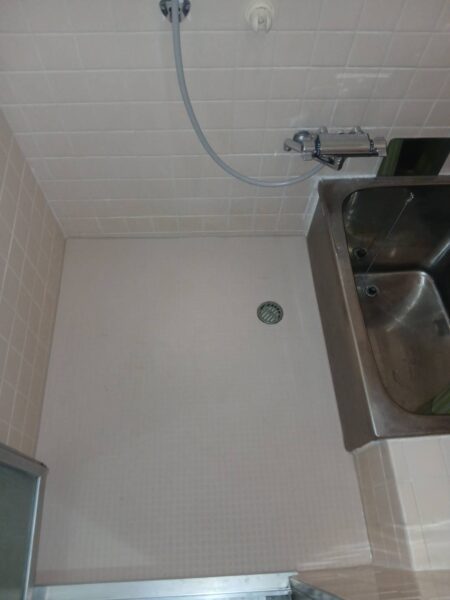 福岡市　Ｋ様邸　浴室バスナシート張り