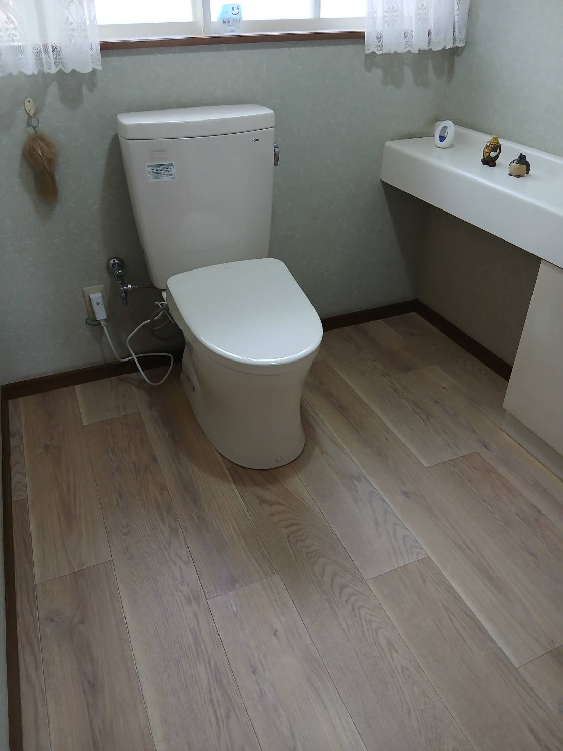 糸島市　Ｈ様邸　ウオシュレット交換＋床クッションフロア