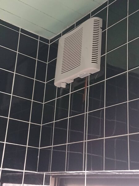 糸島市　　Ｙ 様邸　浴室換気扇交換